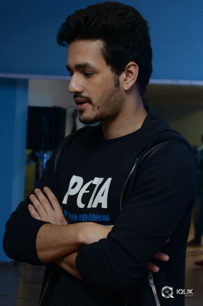 Akhil-Akkineni-at-Peta-Event